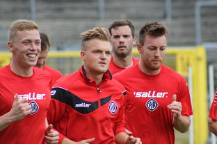 开云体育在线-五大联赛门将出球模式变化与球队传导效率关联,门将出来踢球 第3张